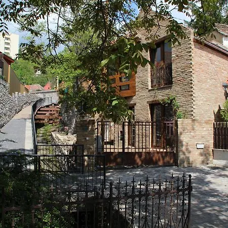 Cirfandli Apartman *
