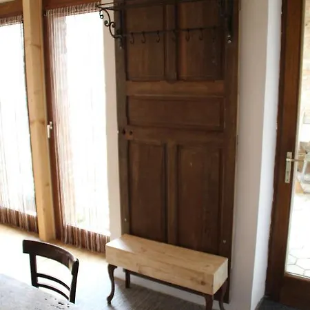 Cirfandli Vendeghaz Πετς